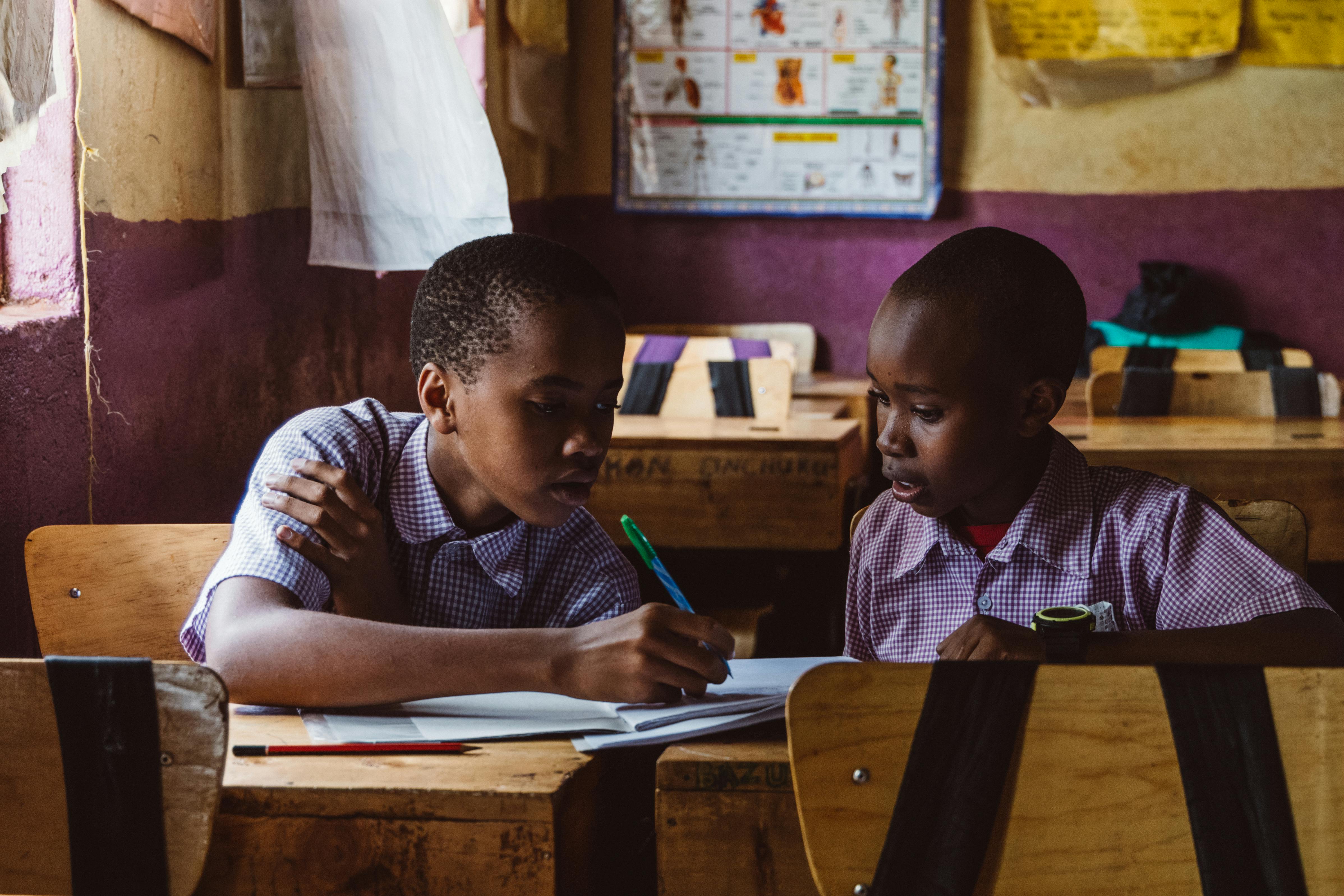 Kids studying 1